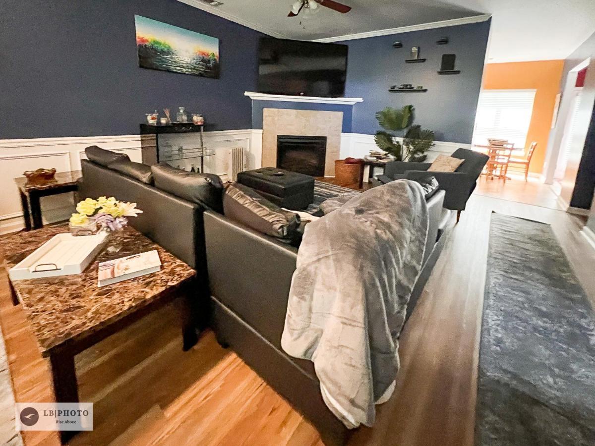 4 - Bed Home With Cali King Bed, 12 Mins To Dtwn Atlanta Ngoại thất bức ảnh