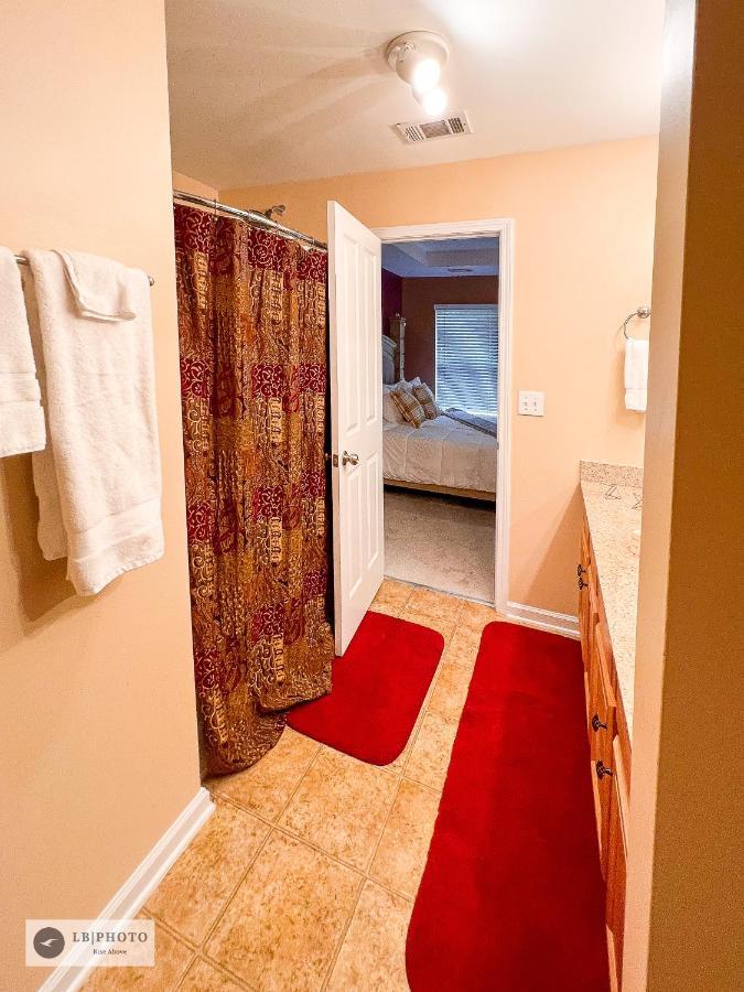 4 - Bed Home With Cali King Bed, 12 Mins To Dtwn Atlanta Ngoại thất bức ảnh